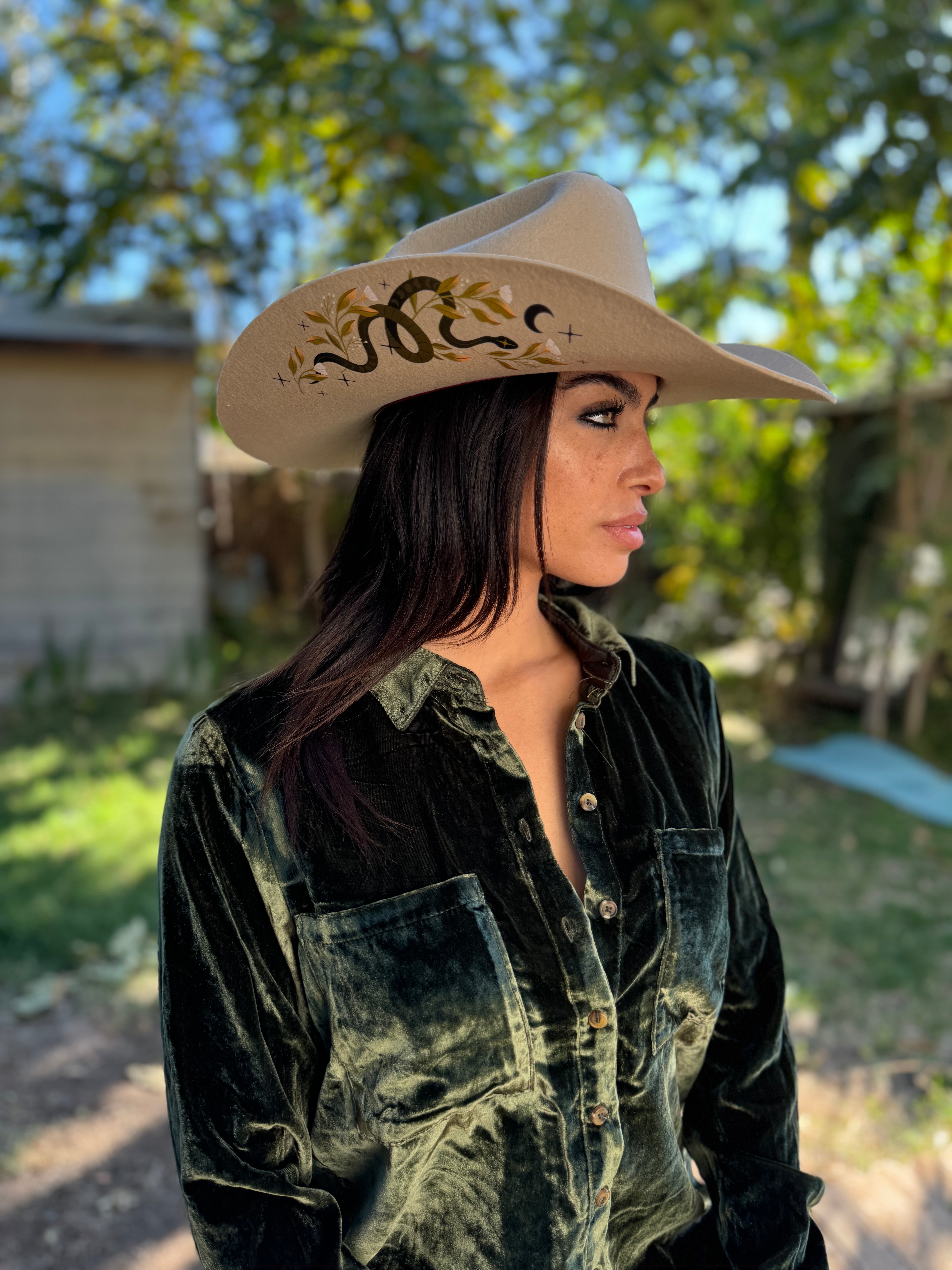 The Selena Western